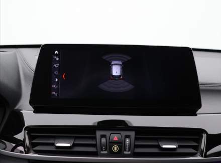 BMW - X1