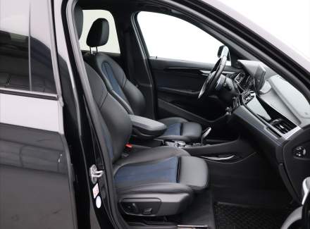 BMW - X1
