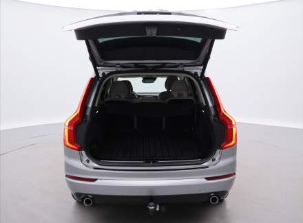 Volvo - XC90