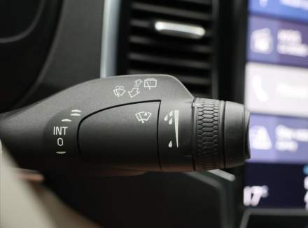 Volvo - XC90