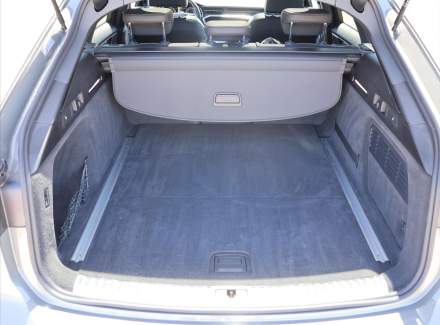 Audi - A6