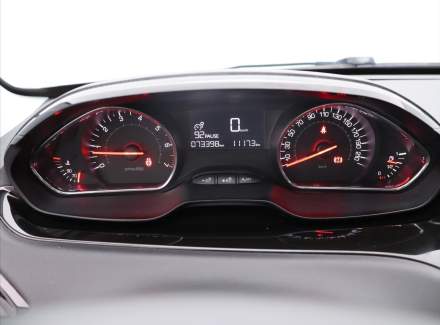 Peugeot - 208