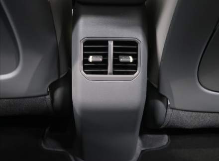 Kia - EV2
