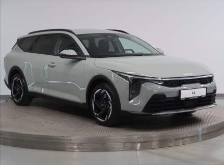 Kia - K4