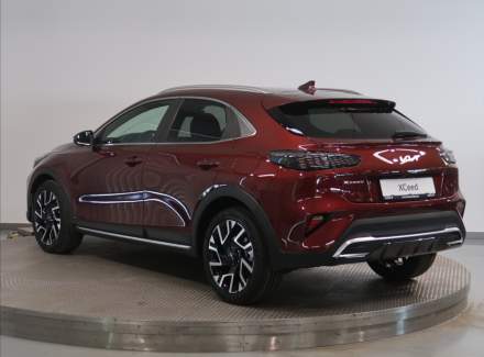 Kia - XCeed