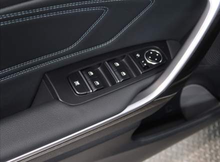 Kia - XCeed