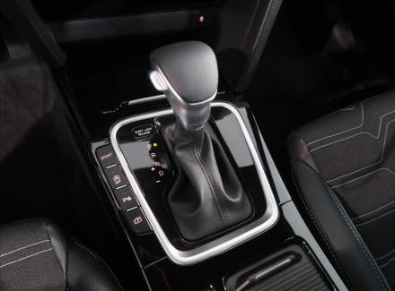 Kia - XCeed