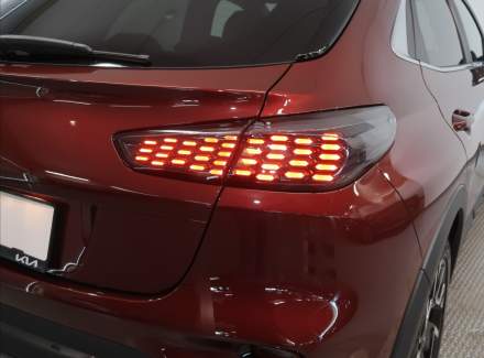 Kia - XCeed