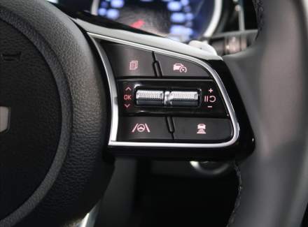 Kia - XCeed