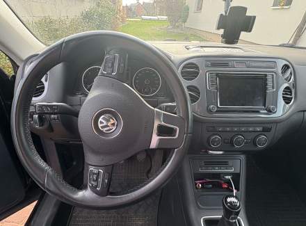 Volkswagen - Tiguan