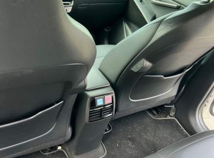 Kia - Niro