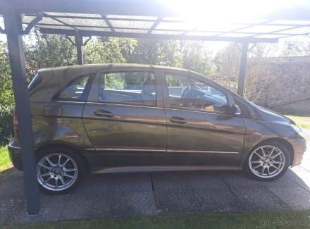 Mercedes-Benz - B-class