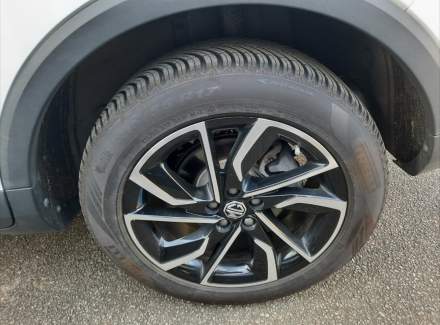 MG - ZS