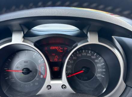 Nissan - Juke