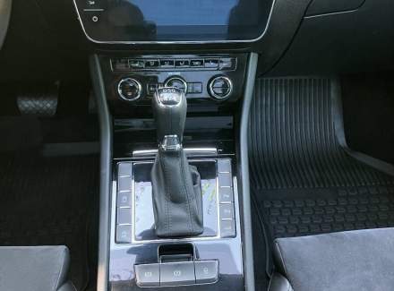 Škoda - Superb