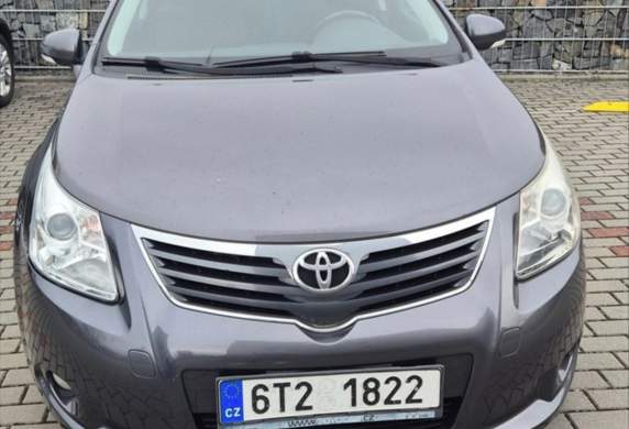 Toyota - Avensis