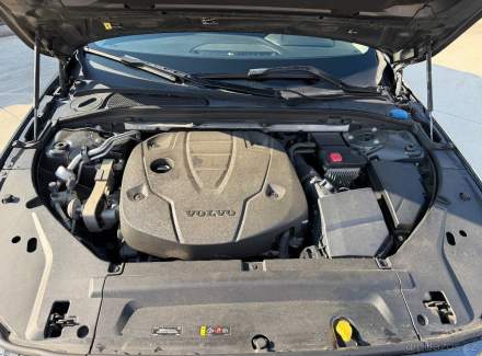 Volvo - V90