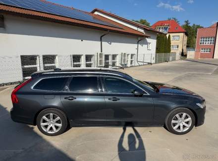 Volvo - V90