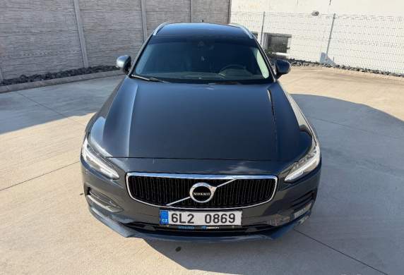 Volvo - V90