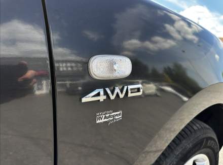 Hyundai - Santa FE