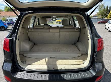 Hyundai - Santa FE