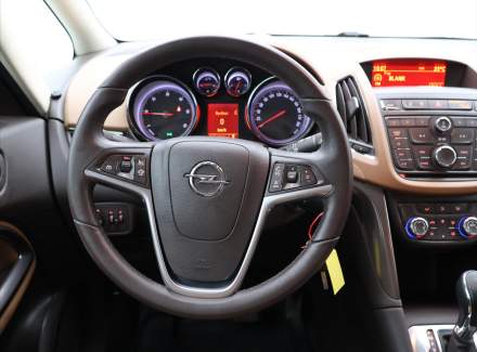Opel - Zafira
