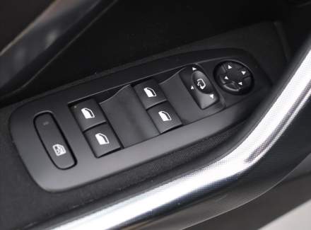 Peugeot - 2008