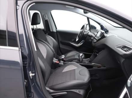 Peugeot - 2008