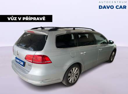 Volkswagen - Passat