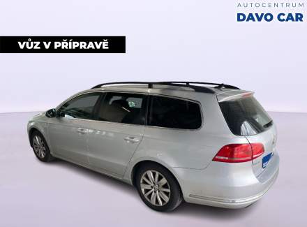 Volkswagen - Passat