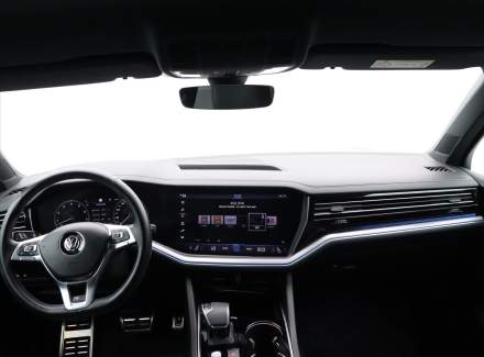 Volkswagen - Touareg