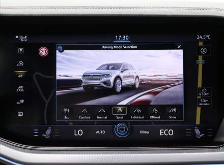 Volkswagen - Touareg
