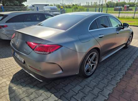 Mercedes-Benz - CLS