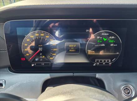 Mercedes-Benz - CLS