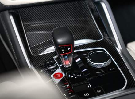 BMW - X6