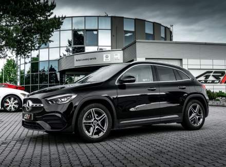 Mercedes-Benz - GLA