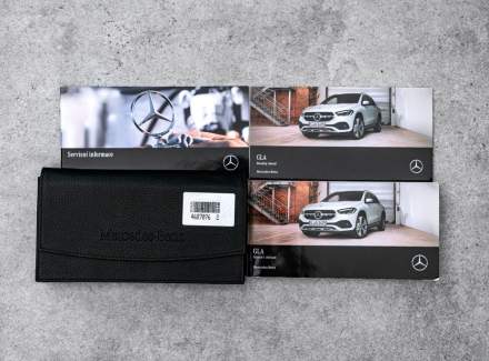 Mercedes-Benz - GLA
