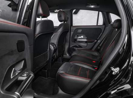Mercedes-Benz - GLA