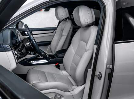 Porsche - Cayenne