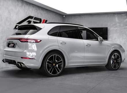 Porsche - Cayenne