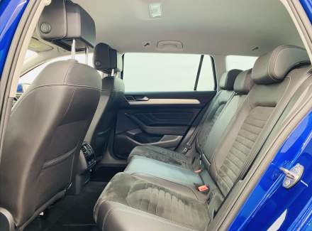 Volkswagen - Passat