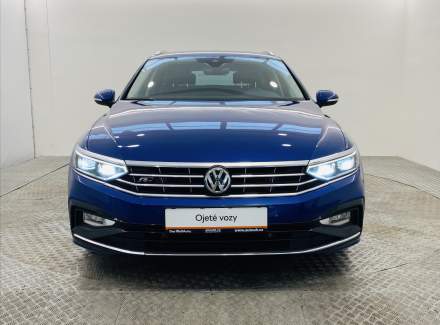 Volkswagen - Passat