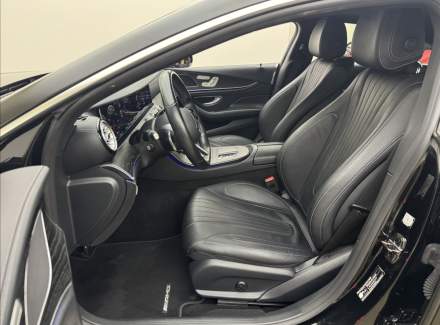 Mercedes-Benz - CLS