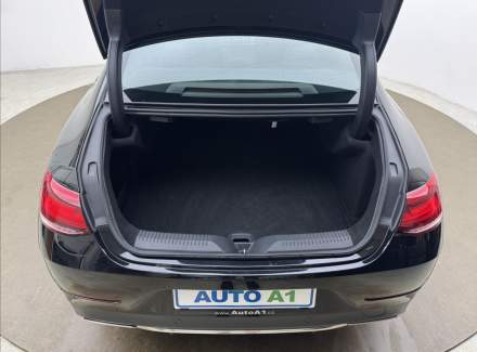 Mercedes-Benz - CLS