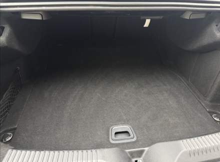 Mercedes-Benz - CLS