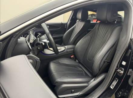 Mercedes-Benz - CLS