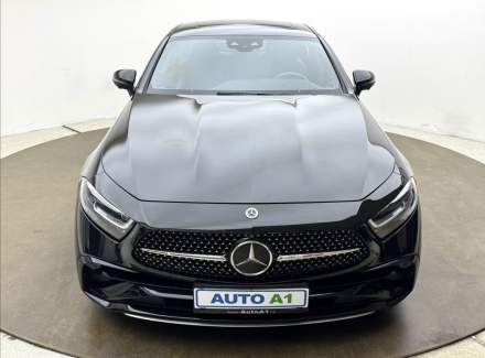 Mercedes-Benz - CLS