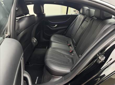 Mercedes-Benz - CLS