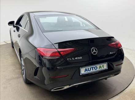 Mercedes-Benz - CLS