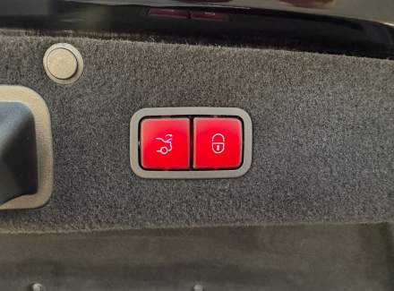 Mercedes-Benz - S-class